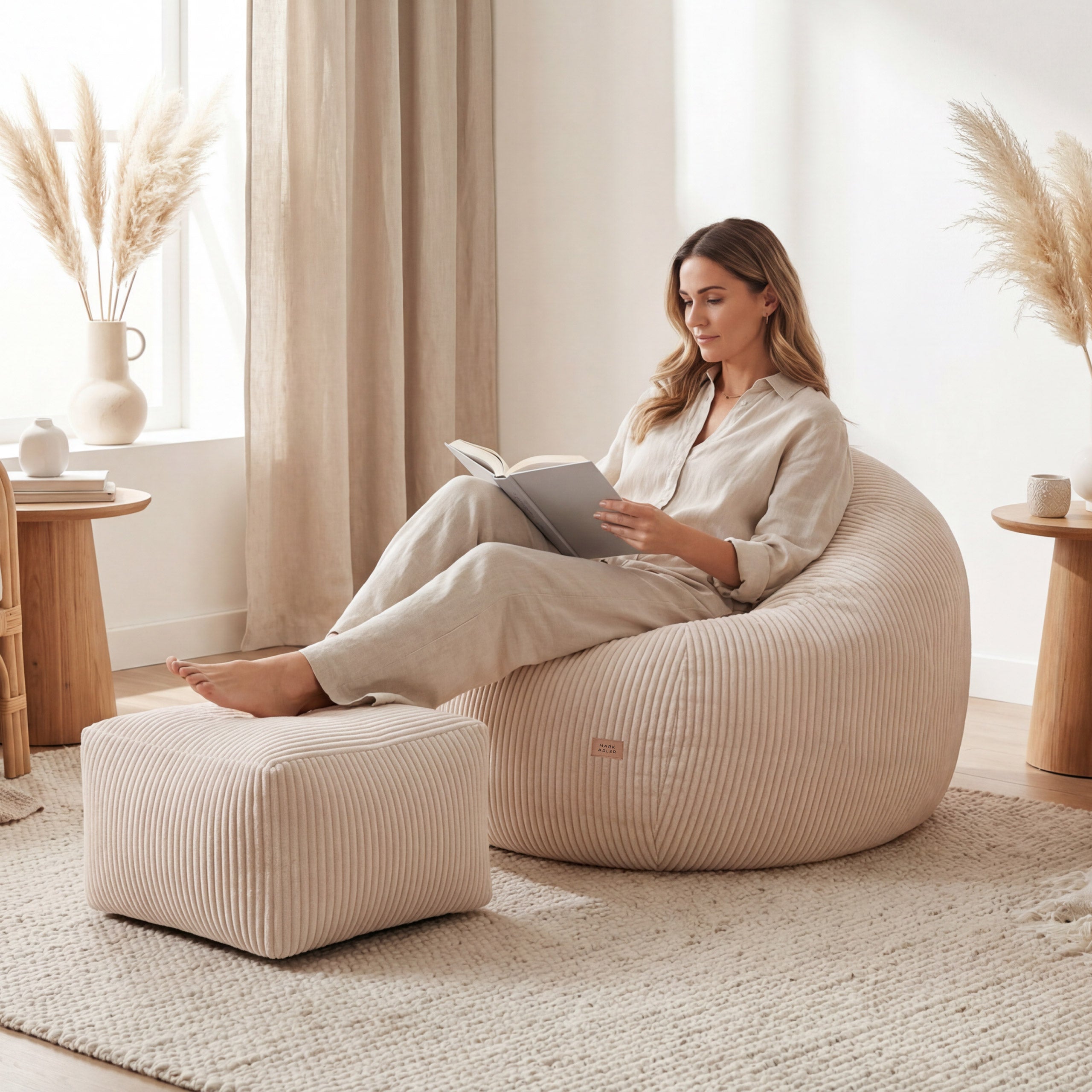 Ruožuoto aksomo sėdmaišis su pakoju Mark Adler Comfy 3.0 Beige