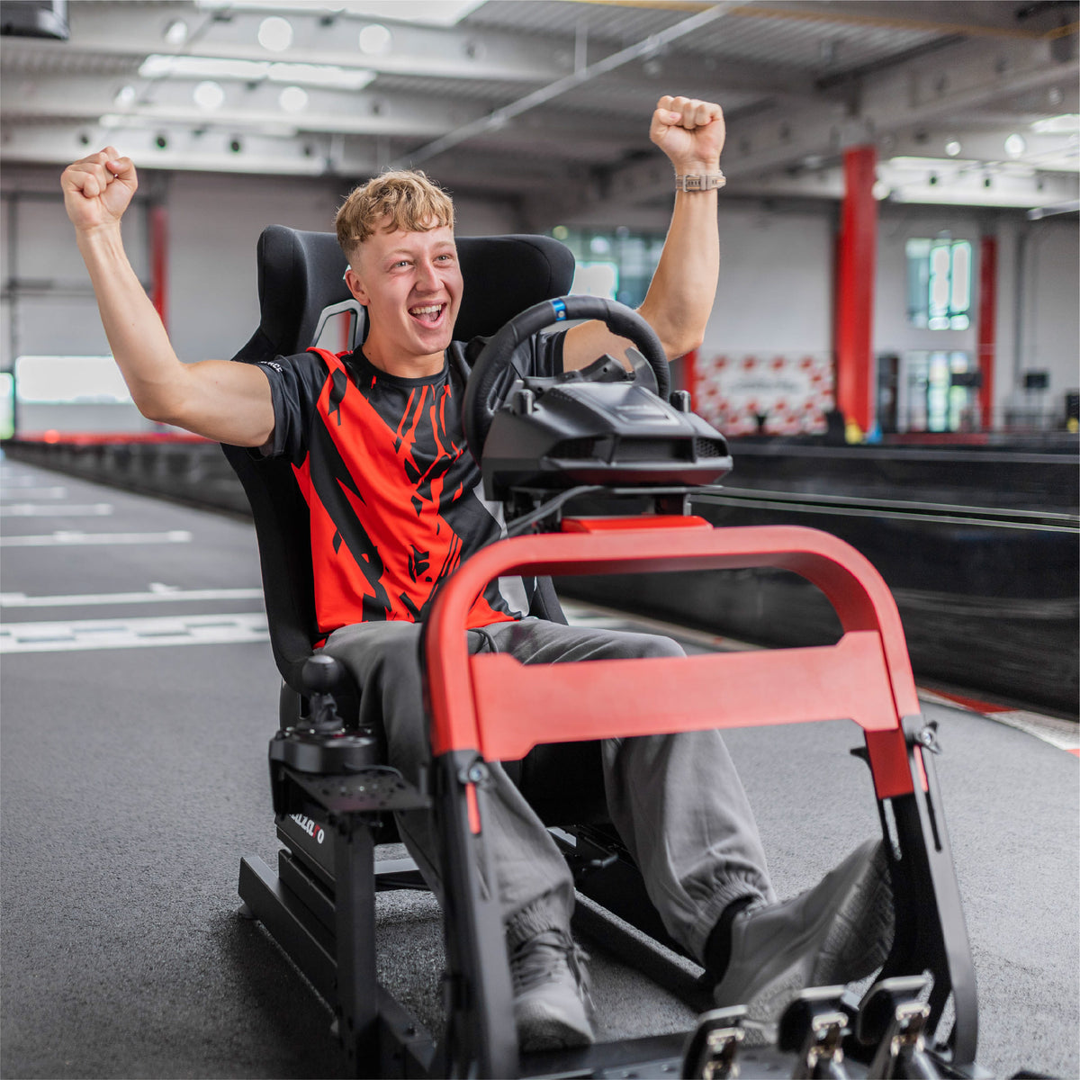 Lenktynių simuliatoriaus kokpitas Huzaro Speed 8.3 sim racing